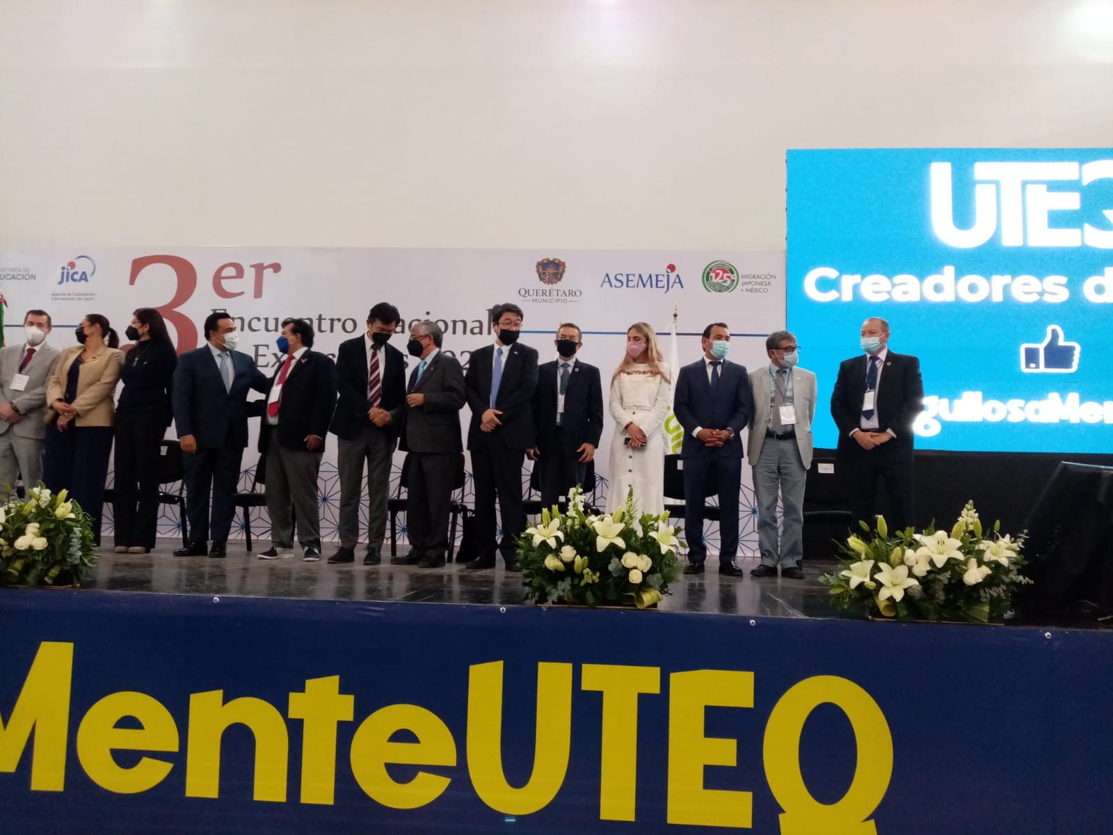 0ca43327 36e5 4313 a9fb c07fb2501463